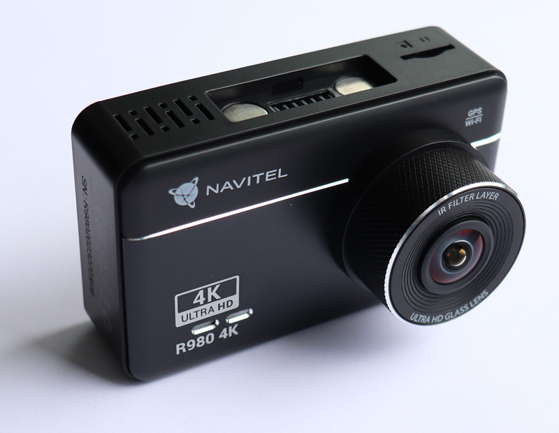  R980 ve 4K s GPS - Kamera do auta, autokamera - realistické .